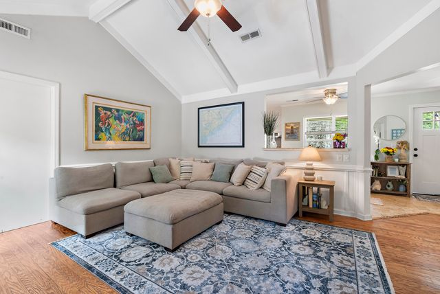 1027 Yorktown Drive, Charleston, SC 29412