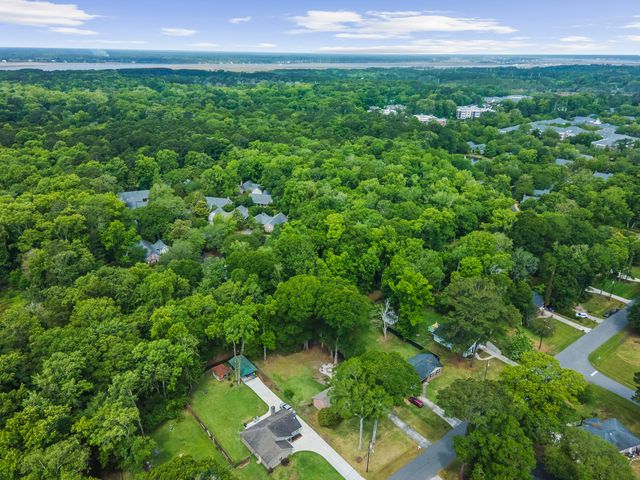 1027 Yorktown Drive, Charleston, SC 29412