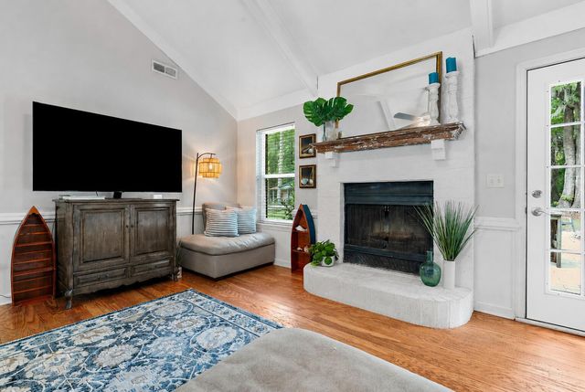 1027 Yorktown Drive, Charleston, SC 29412