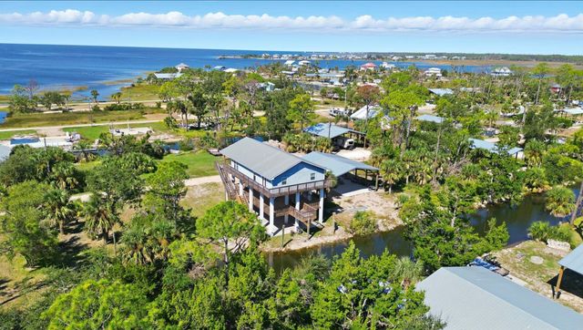 21498 Widgeon Road, Perry, FL 32348