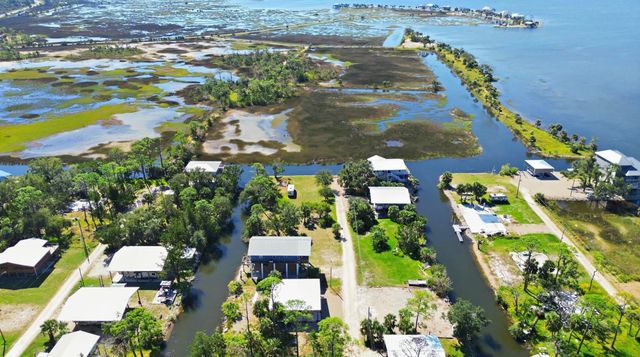 21498 Widgeon Road, Perry, FL 32348