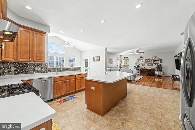113 DELAWARE AVE, Egg Harbor Township, NJ 08234
