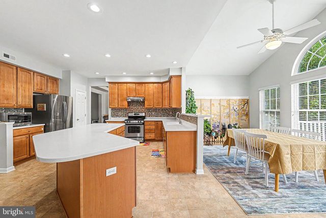 113 DELAWARE AVE, Egg Harbor Township, NJ 08234