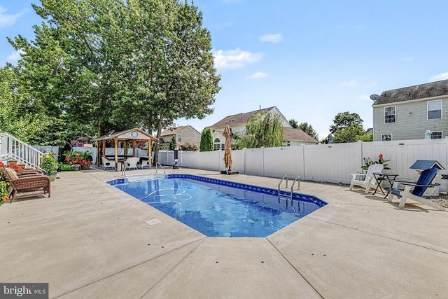 113 DELAWARE AVE, Egg Harbor Township, NJ 08234