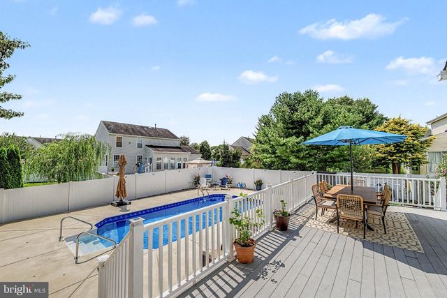 113 DELAWARE AVE, Egg Harbor Township, NJ 08234
