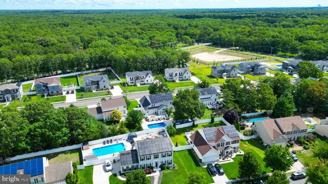 113 DELAWARE AVE, Egg Harbor Township, NJ 08234