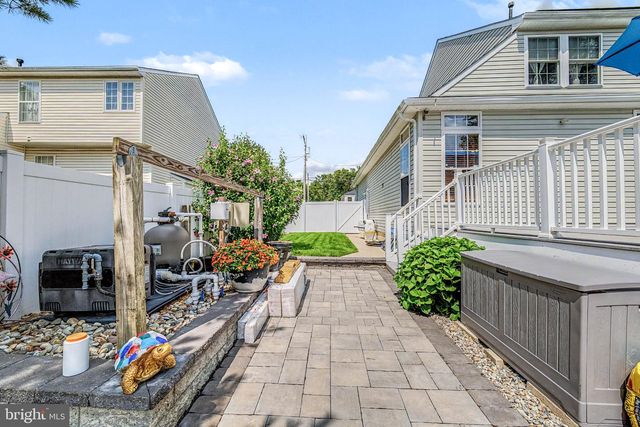 113 DELAWARE AVE, Egg Harbor Township, NJ 08234