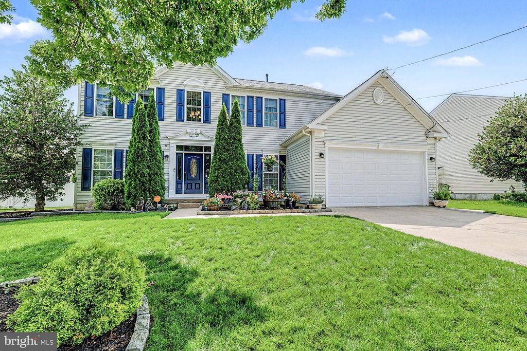 113 DELAWARE AVE, Egg Harbor Township, NJ 08234
