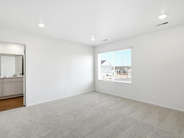 6545 N Nepal Street, Aurora, CO 80019