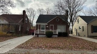 20616 Beaufait Street, Harper Woods, MI 48225