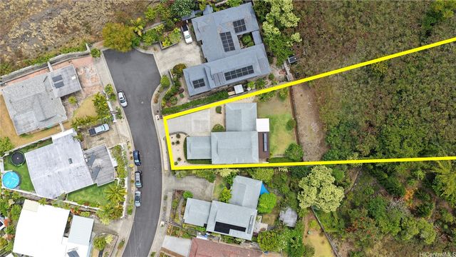 970 Apokula Place, Kailua, HI 96734