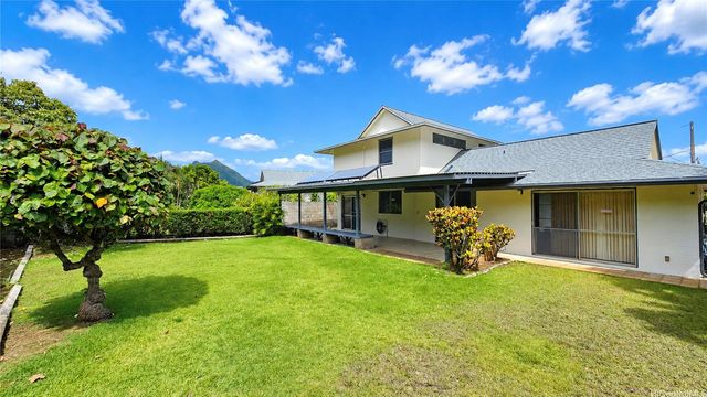 970 Apokula Place, Kailua, HI 96734