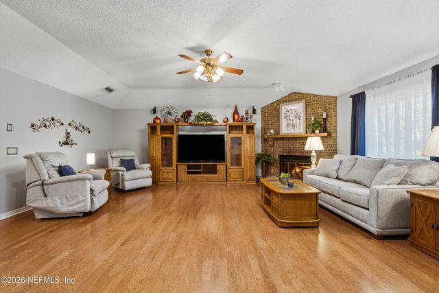 752 CAMERON Drive, Orange Park, FL 32073