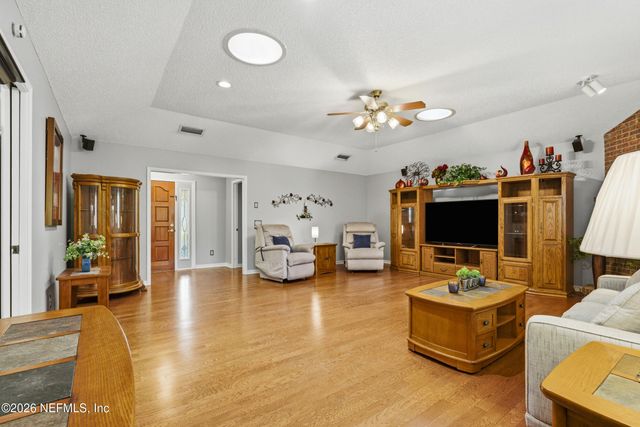 752 CAMERON Drive, Orange Park, FL 32073