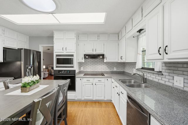 752 CAMERON Drive, Orange Park, FL 32073