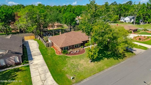 752 CAMERON Drive, Orange Park, FL 32073