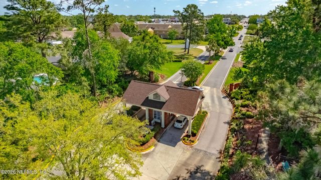 752 CAMERON Drive, Orange Park, FL 32073