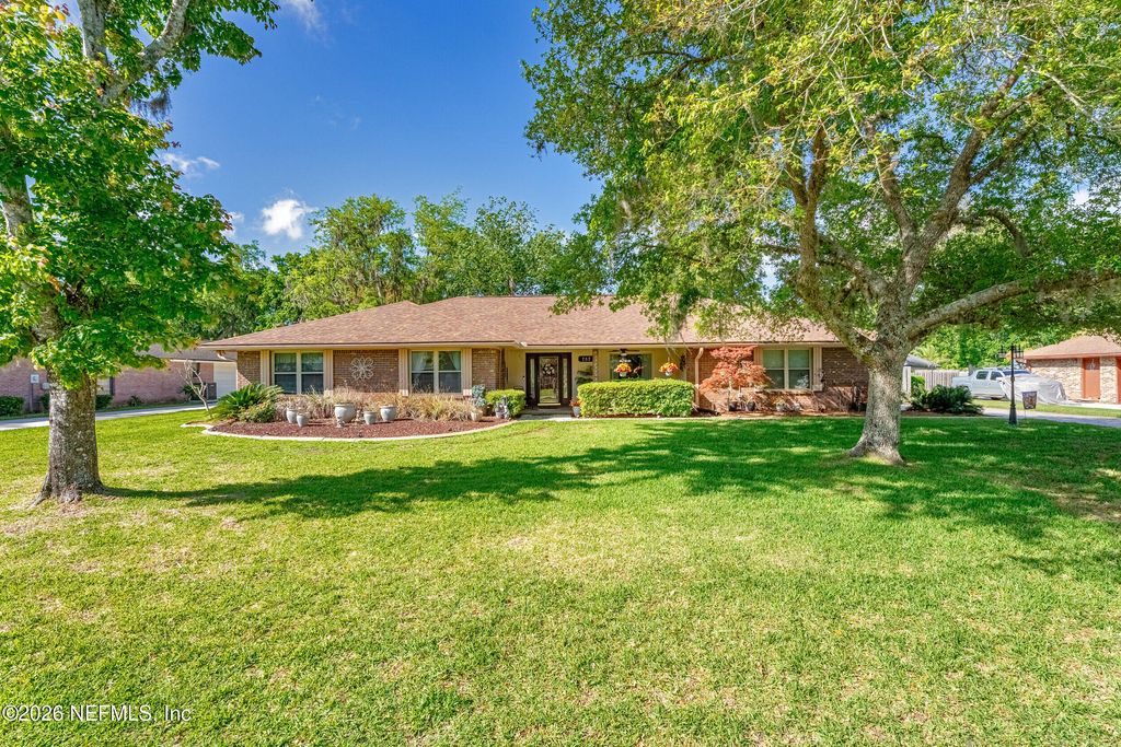 752 CAMERON Drive, Orange Park, FL 32073