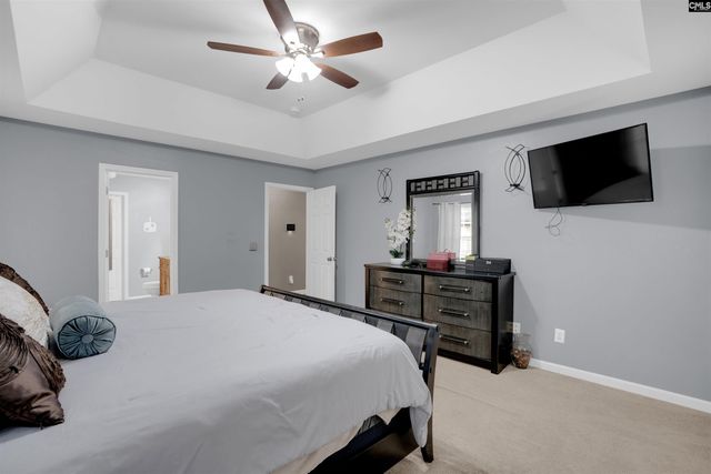 946 FARNSWORTH Drive, Hopkins, SC 29061