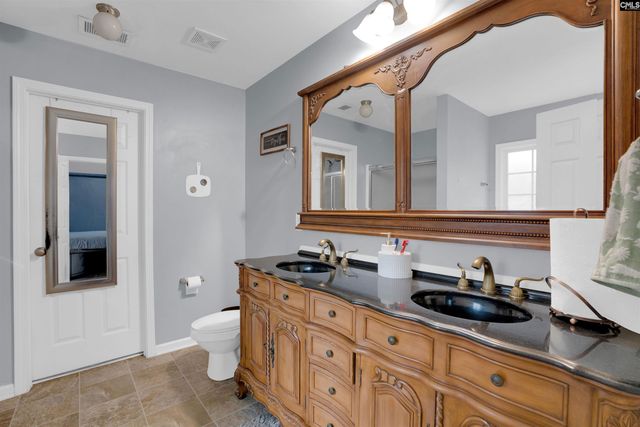 946 FARNSWORTH Drive, Hopkins, SC 29061