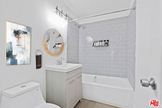 6064 Atlantic Avenue, Long Beach, CA 90805