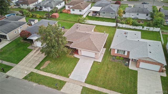 87 North Transit Hill Drive, Cheektowaga, NY 14043