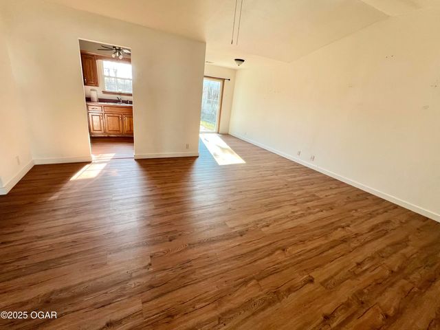 1626 W 3rd Street, Joplin, MO 64801