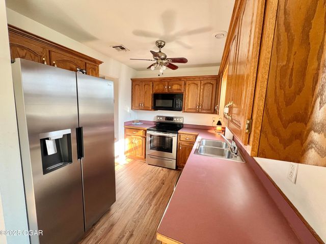 1626 W 3rd Street, Joplin, MO 64801