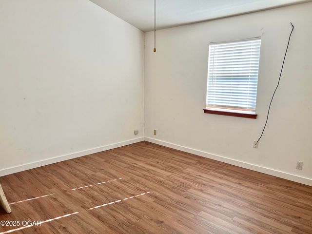 1626 W 3rd Street, Joplin, MO 64801