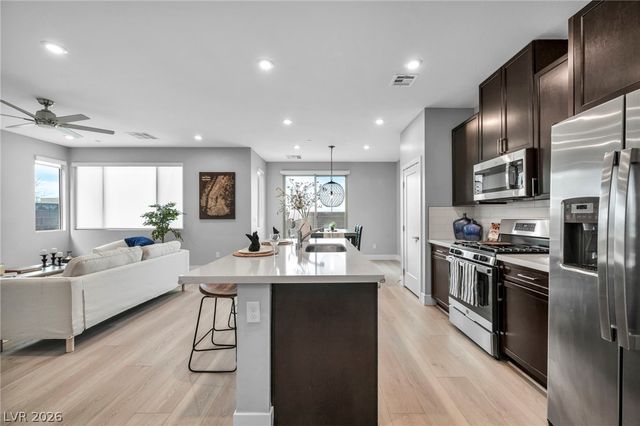 3186 Lumassina Way, Henderson, NV 89044