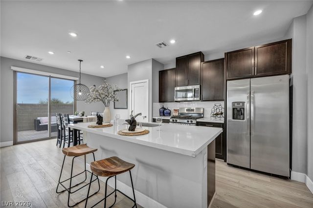 3186 Lumassina Way, Henderson, NV 89044