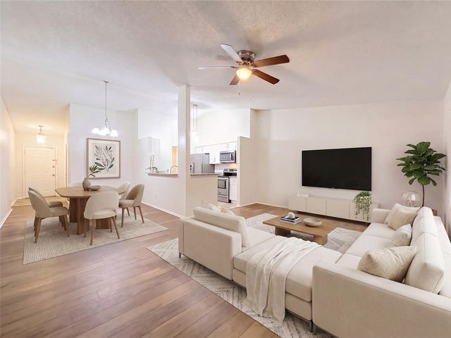 107 LONG LEAF PINE CIRCLE, Sanford, FL 32773