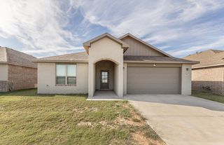 703 E 17th Street, Wolfforth, TX 79382