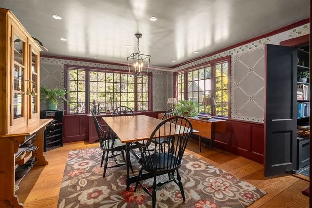215 Washington Street, Sherborn, MA 01770