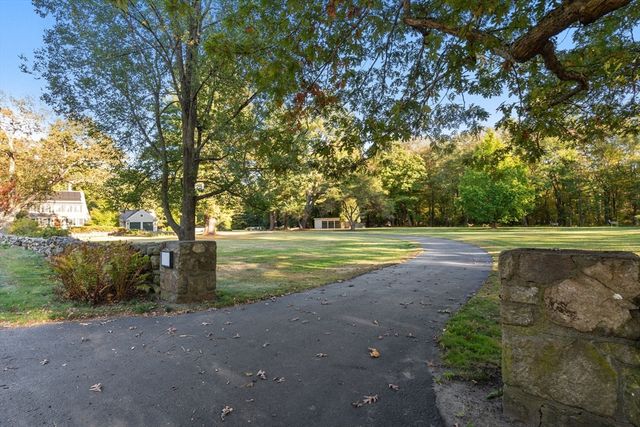 215 Washington Street, Sherborn, MA 01770