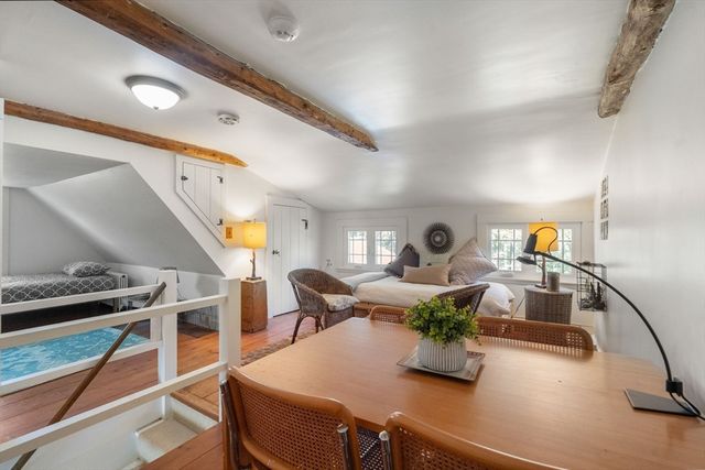 215 Washington Street, Sherborn, MA 01770