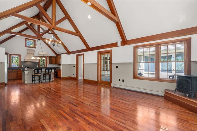 215 Washington Street, Sherborn, MA 01770