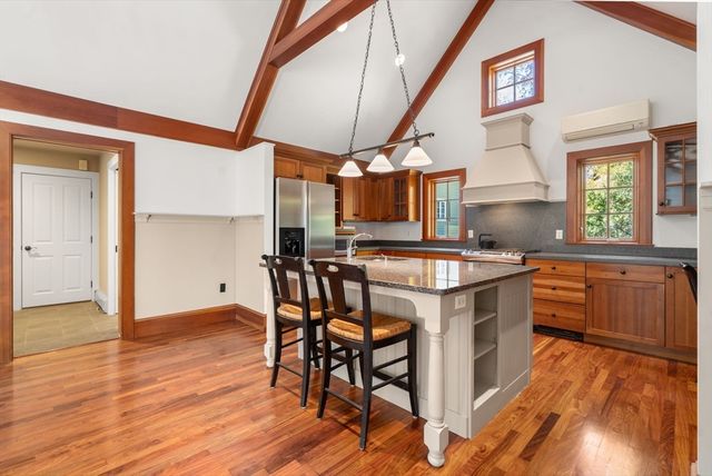 215 Washington Street, Sherborn, MA 01770