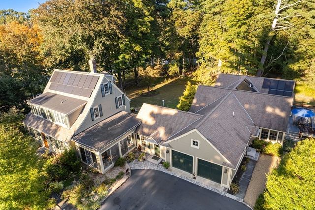 215 Washington Street, Sherborn, MA 01770