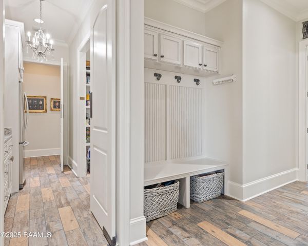 1002 The Lake Drive, Broussard, LA 70518