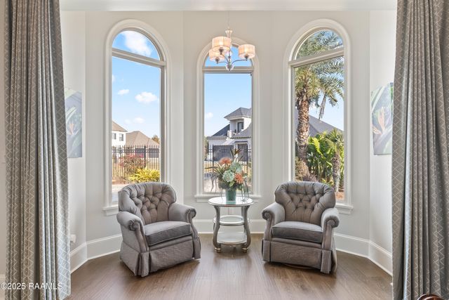 1002 The Lake Drive, Broussard, LA 70518