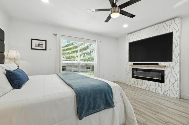 308 Pemberton Place, Cedar Hill, TX 75104