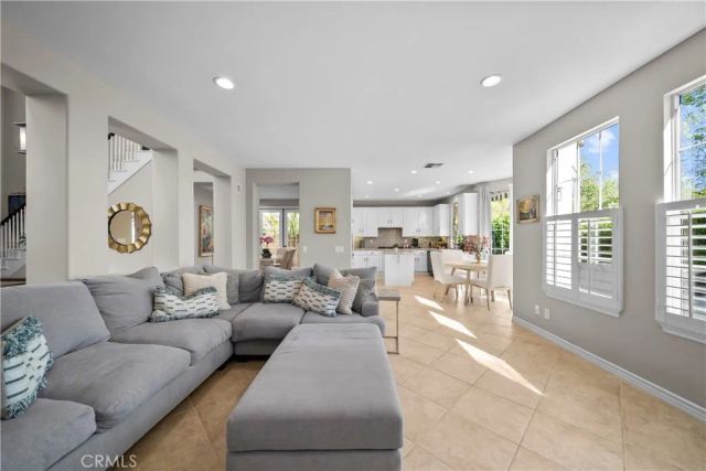 23912 Lakeside Road, Valencia, CA 91355