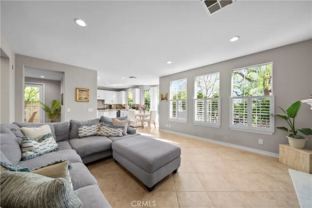 23912 Lakeside Road, Valencia, CA 91355