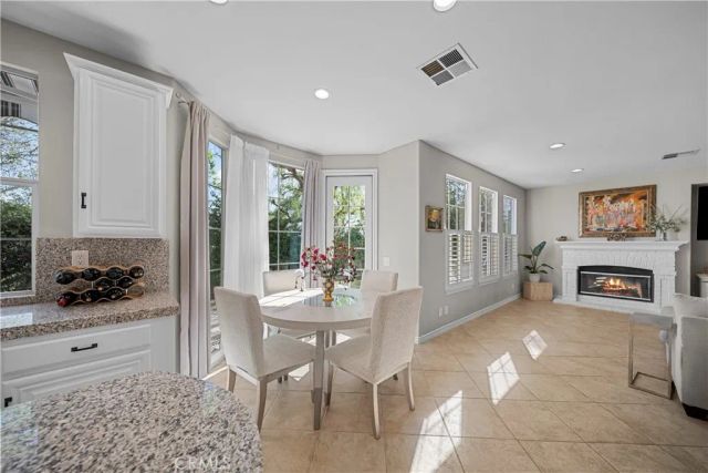 23912 Lakeside Road, Valencia, CA 91355