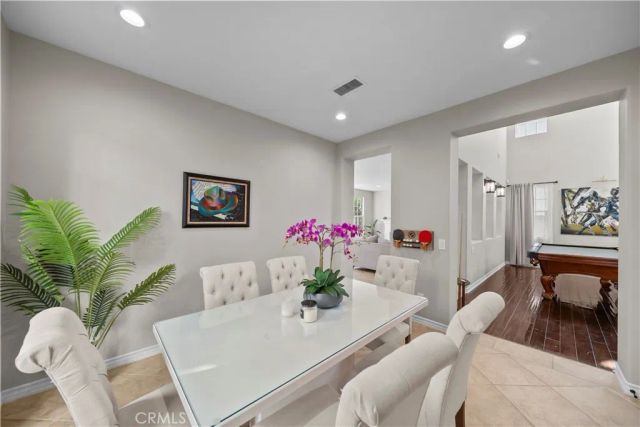 23912 Lakeside Road, Valencia, CA 91355