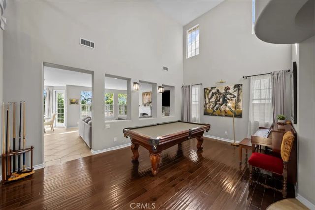 23912 Lakeside Road, Valencia, CA 91355