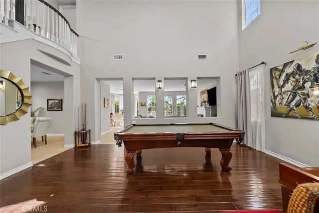 23912 Lakeside Road, Valencia, CA 91355