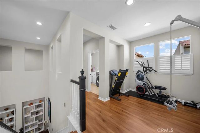 23912 Lakeside Road, Valencia, CA 91355