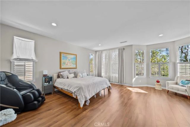 23912 Lakeside Road, Valencia, CA 91355